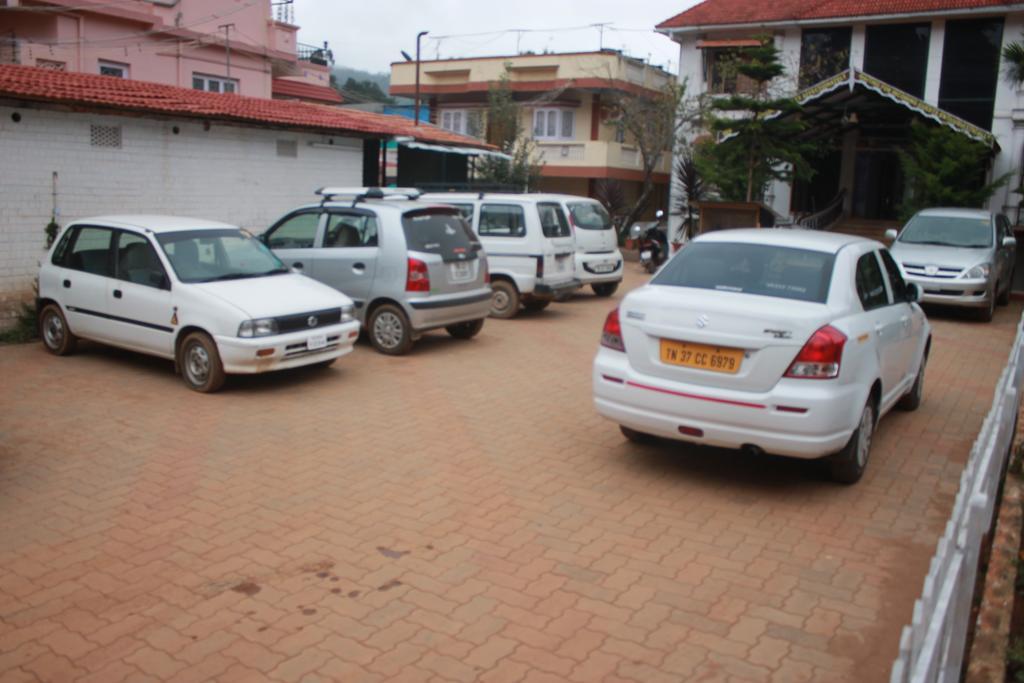 Hotel Sapphire Grand Ooty Dış mekan fotoğraf