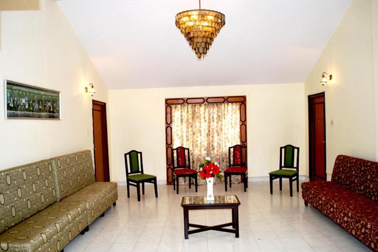 Hotel Sapphire Grand Ooty Dış mekan fotoğraf
